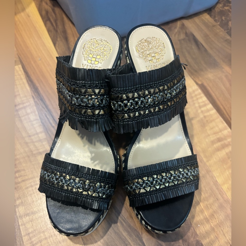 Vince Camuto Black and Gold Woven Women's Sandals 8.5 New